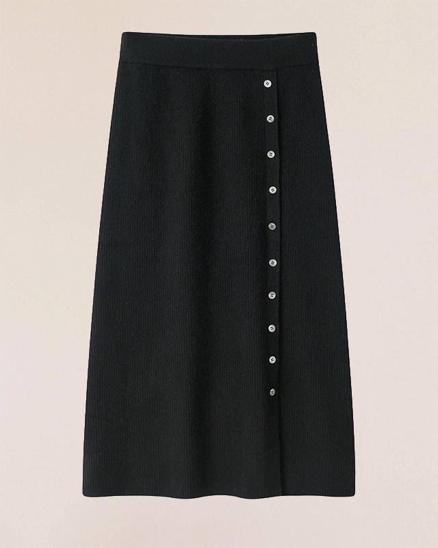 VIONIS-XY-100-percent-inner-mongolian-cashmere-black-ribbed-midi-skirt-front-view