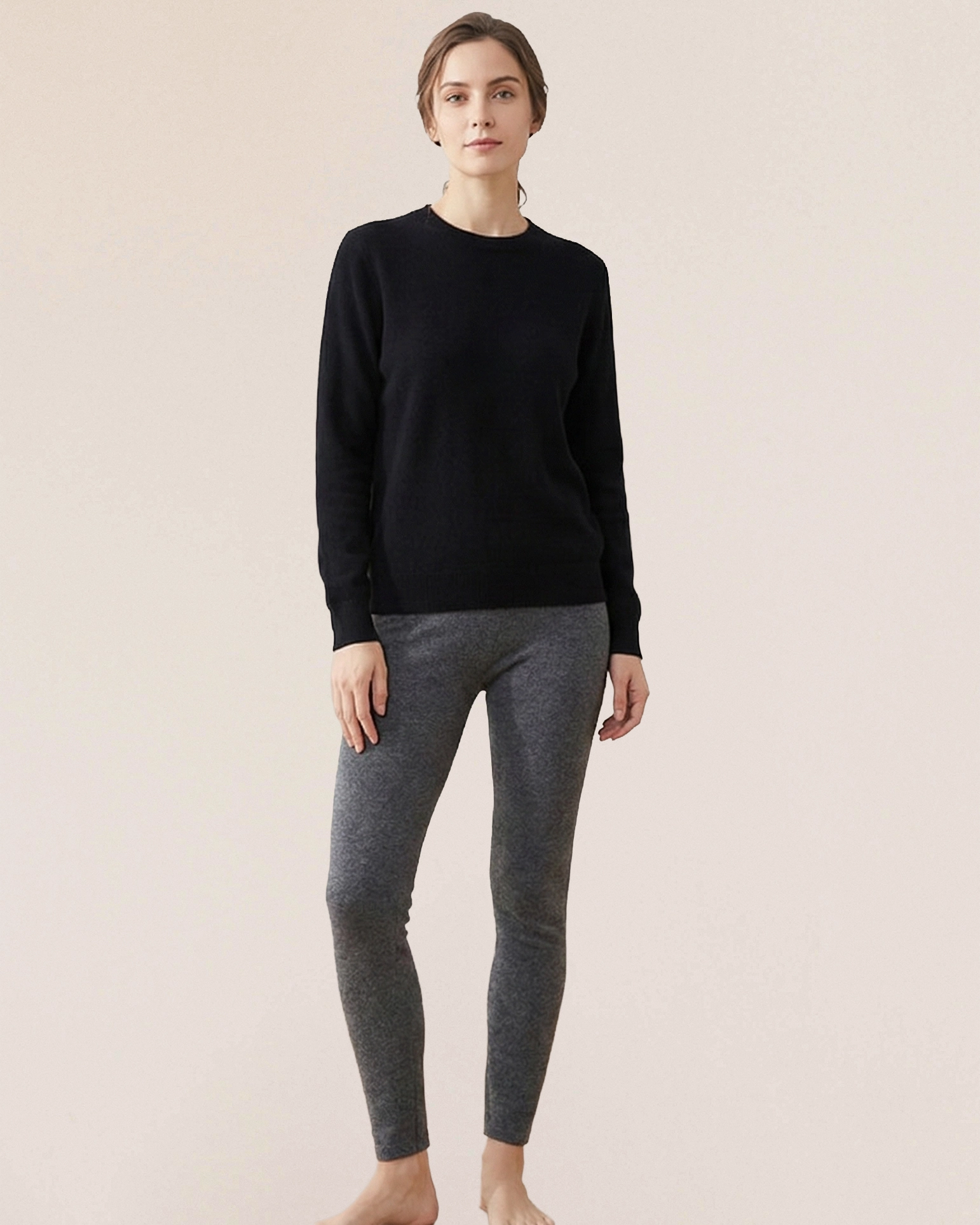 VIONIS·XY 100% Mongolian Cashmere Leggings in Charcoal Grey, seamless knit with second-skin fit and lightweight warmth