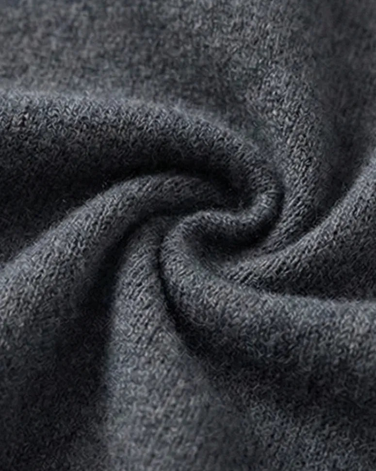 Fabric texture of VIONIS·XY 100% Inner Mongolia Cashmere knit in Charcoal Grey
