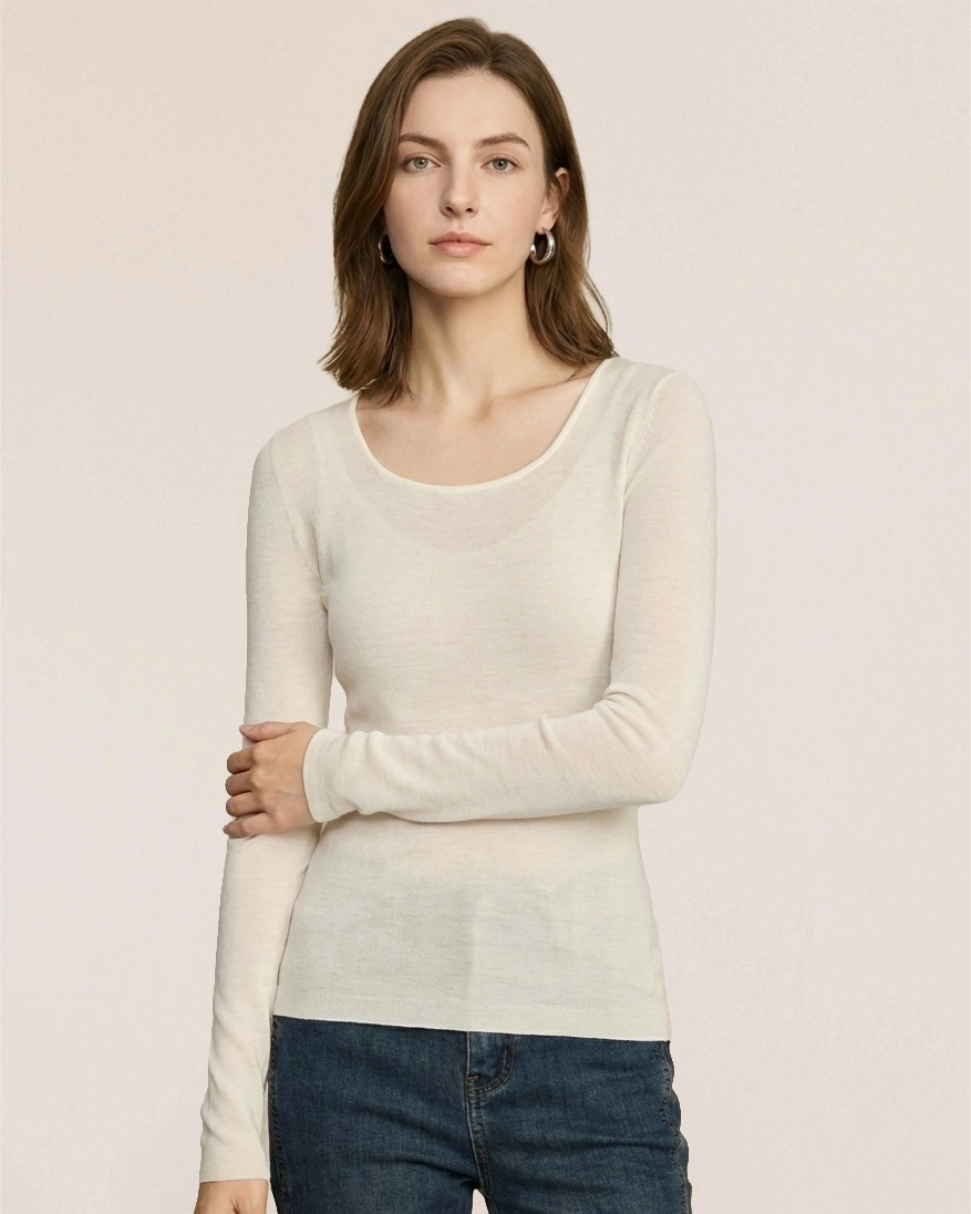 VIONIS·XY 100% Merino Wool Base Layer in Soft Ivory, front view with clean slim-fit silhouette