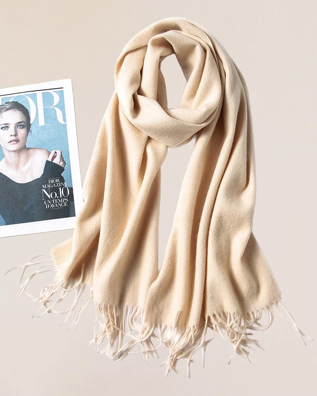 VIONIS·XY 100% Inner Mongolia Cashmere Scarf in Ecru, airy off-white tone with ultra-soft cashmere texture