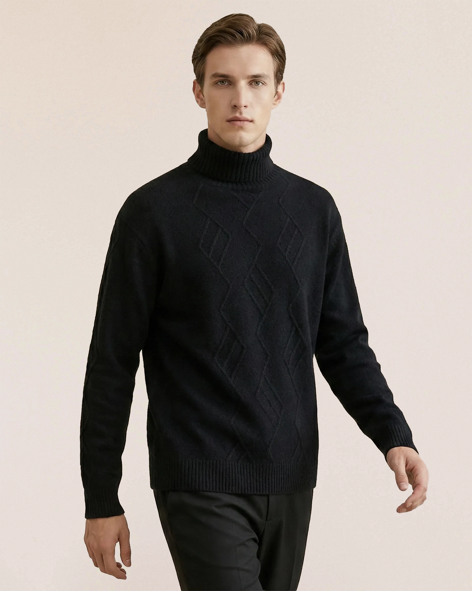 Black VIONIS·XY cashmere sweater side view, relaxed yet structured fit in double-weight cashmere