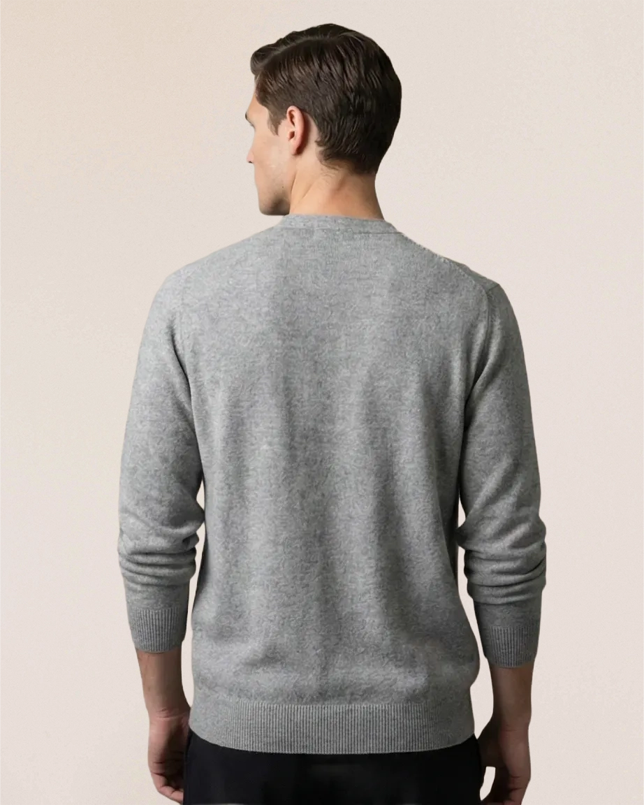 Close-up of VIONIS·XY heather grey cashmere knit, fine 12GG structure in pure cashmere