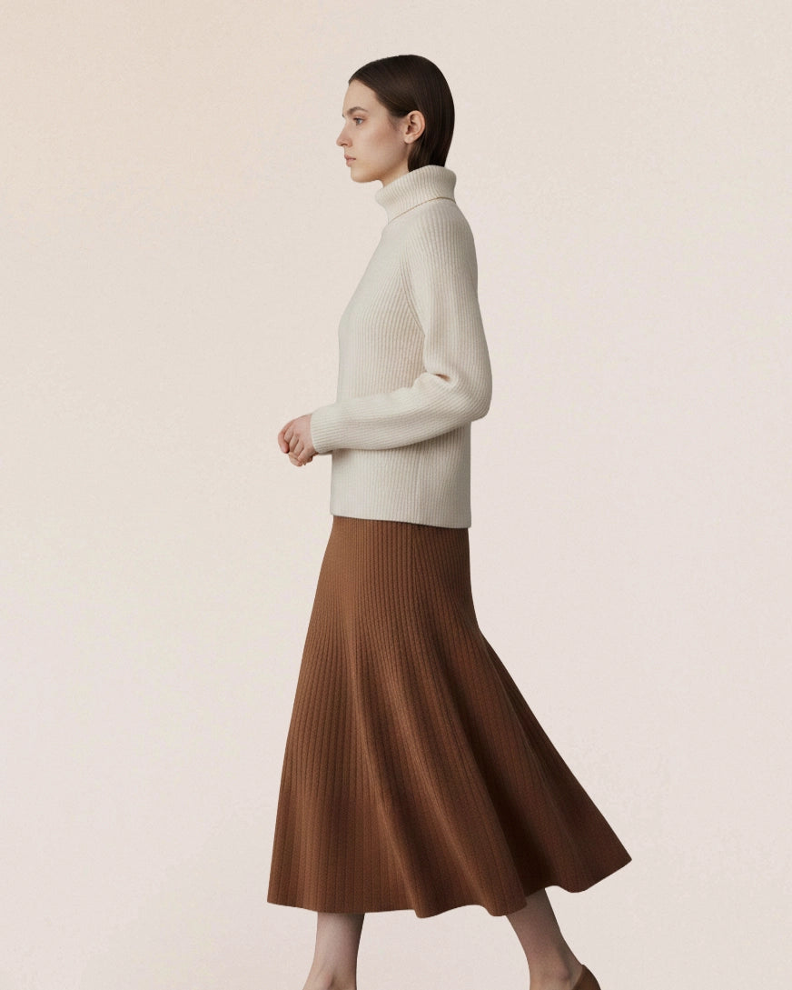 VIONIS·XY classic camel cashmere maxi skirt side view, 360g Inner Mongolian cashmere with natural movement and soft structure